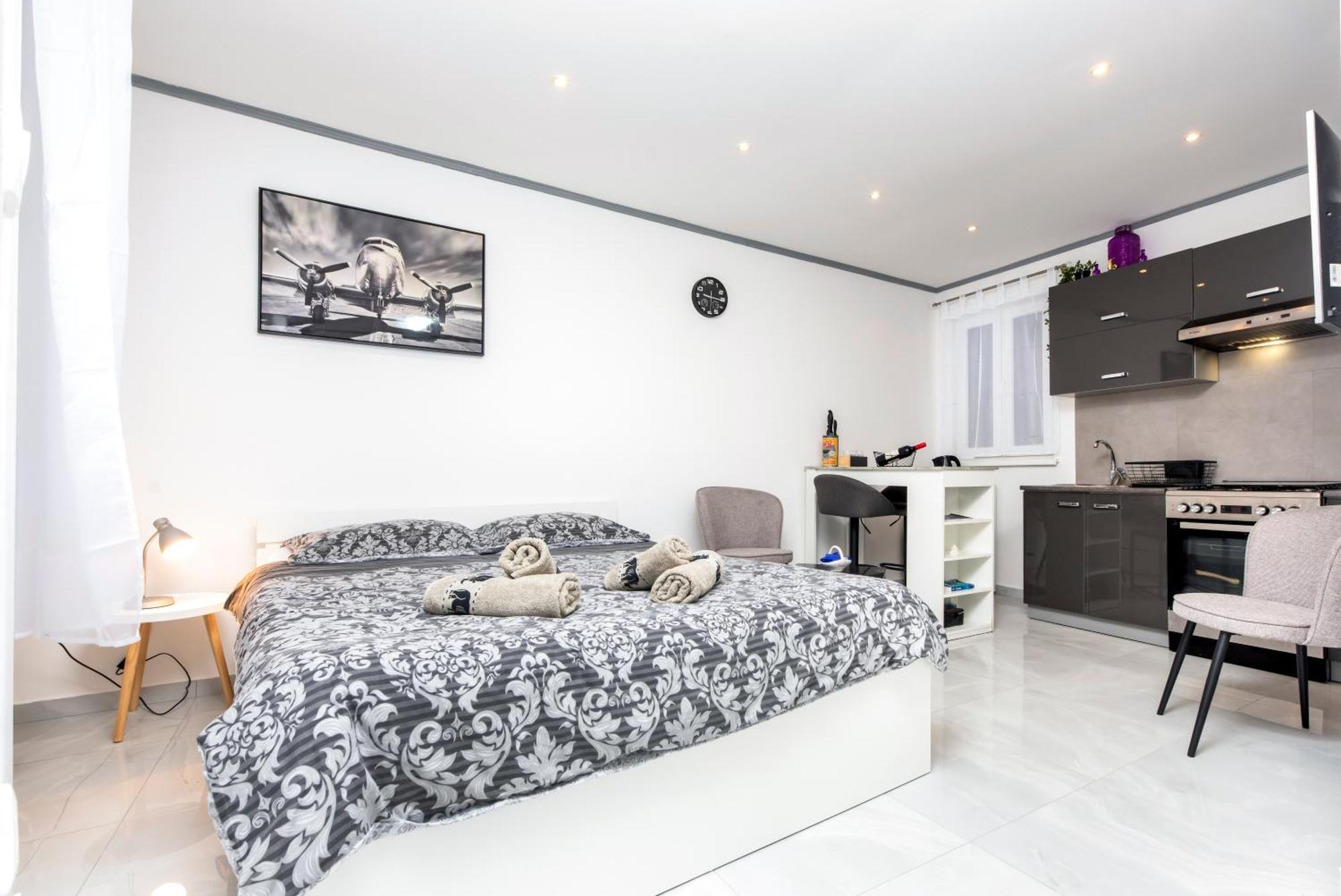 Apartment Leo Rovinj Exteriör bild