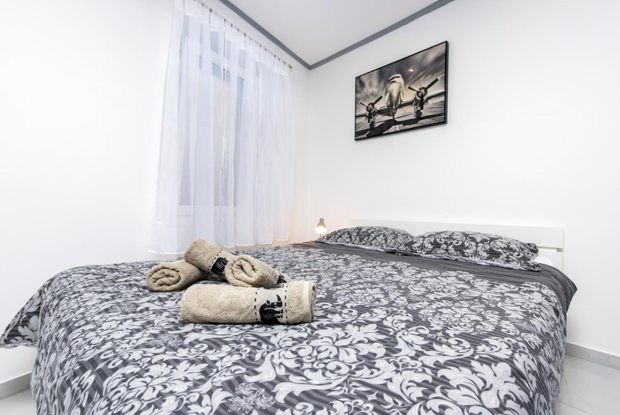 Apartment Leo Rovinj Exteriör bild