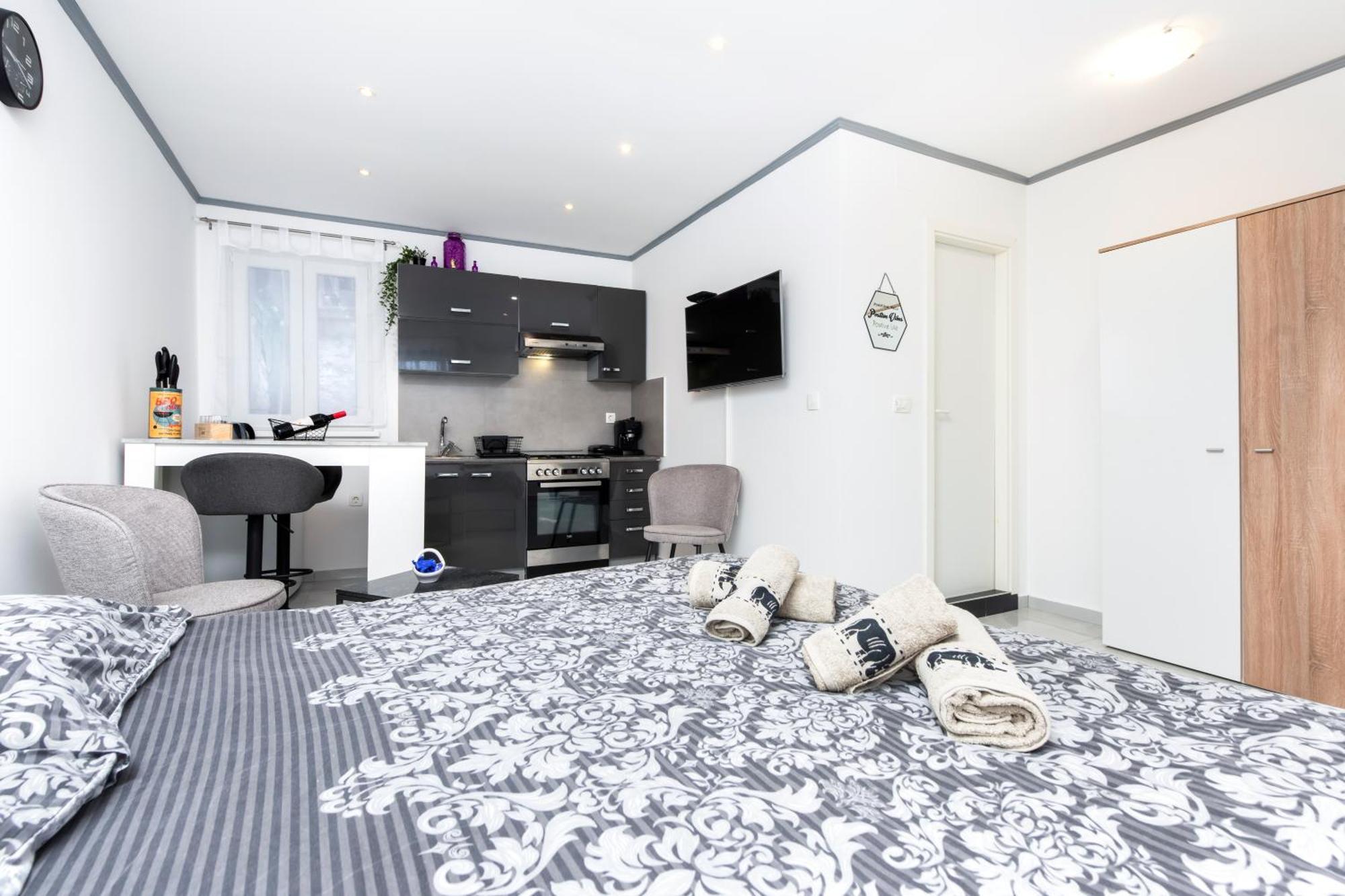 Apartment Leo Rovinj Exteriör bild